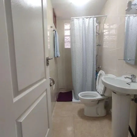 לינה וארוחת בוקר Tenerife 3*